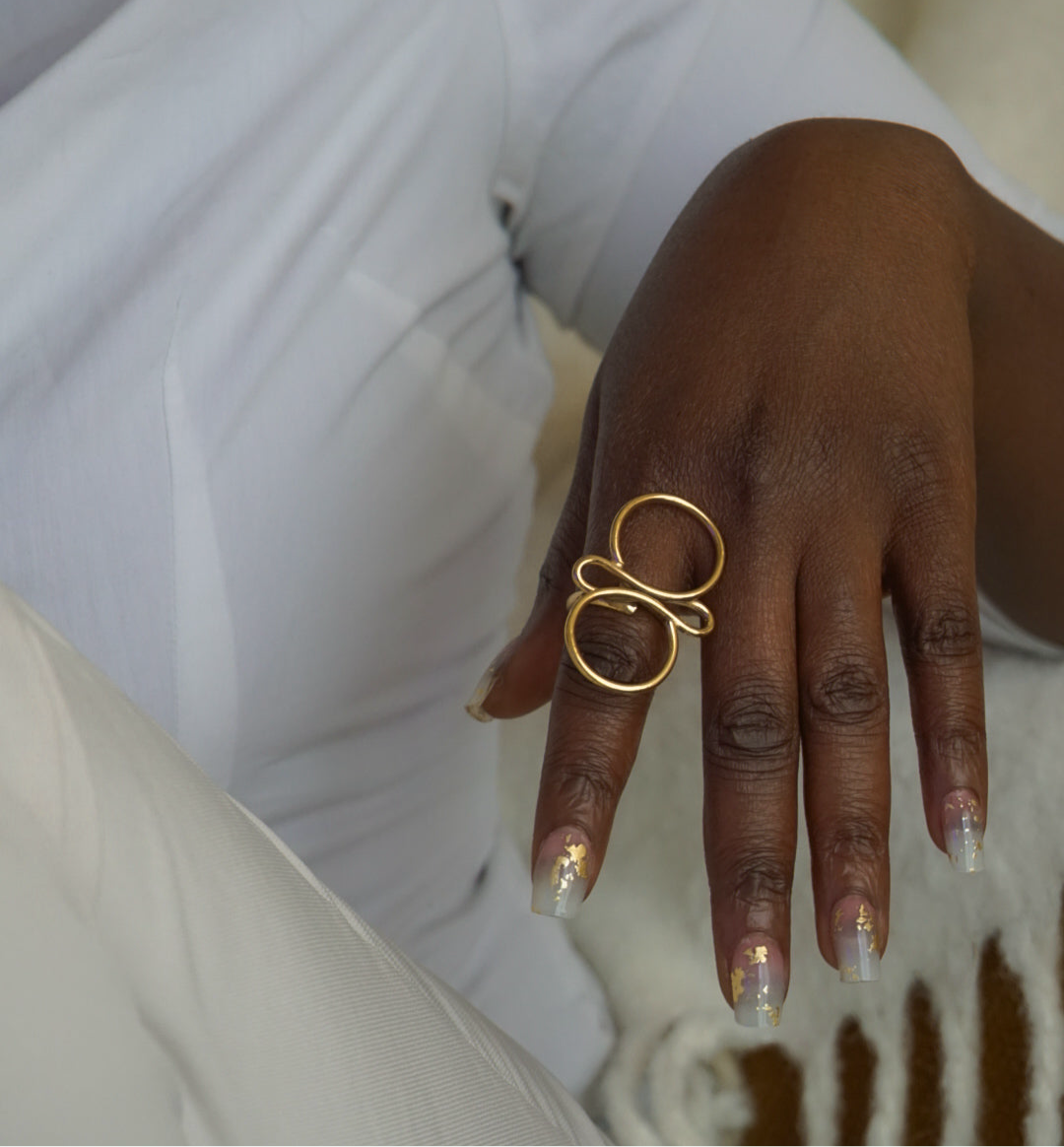 Bague en bronze G Vertical
