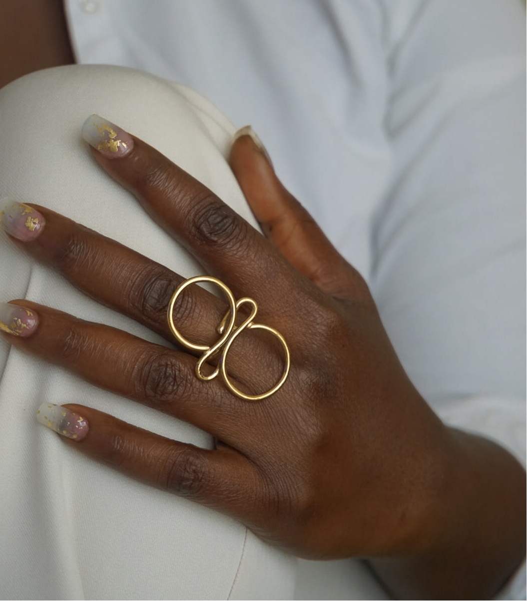 Bague en bronze G Vertical