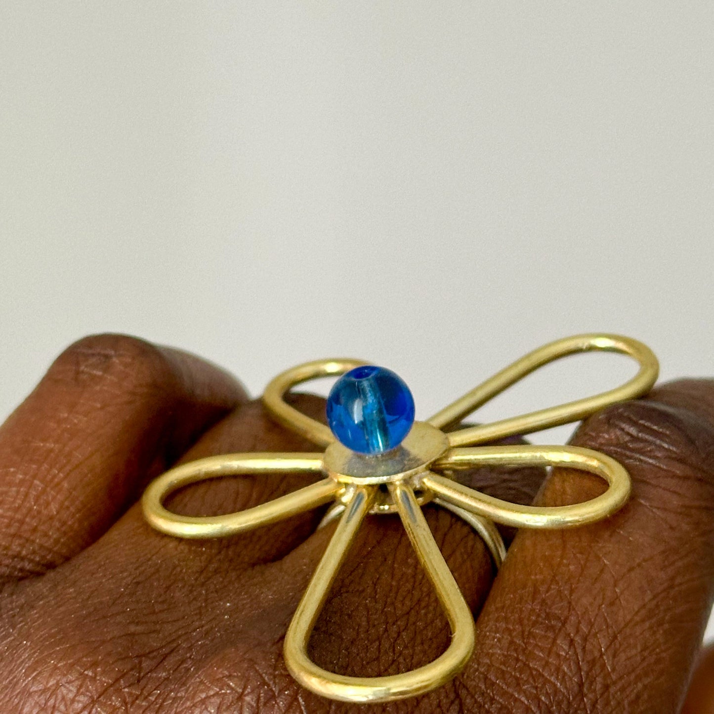 Bague Ethnique en Bronze Whévo avec perle Bleu