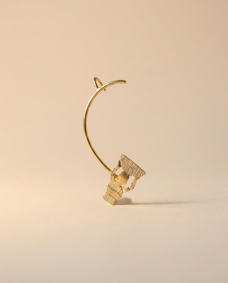Boucle d'oreille en Bronze Hawo — photo studio Maison Giary