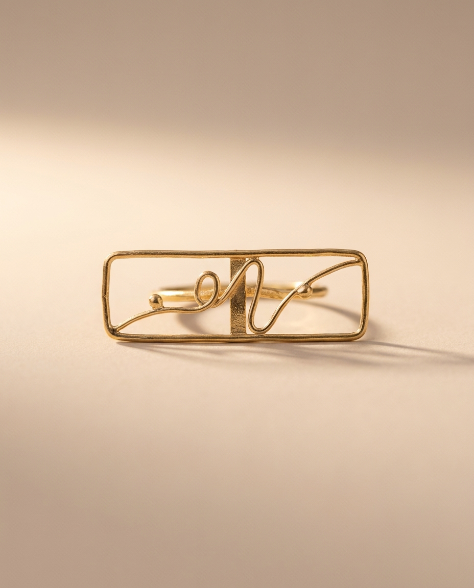 Bague Ethnique en Bronze Mahelya — photo studio Maison Giary