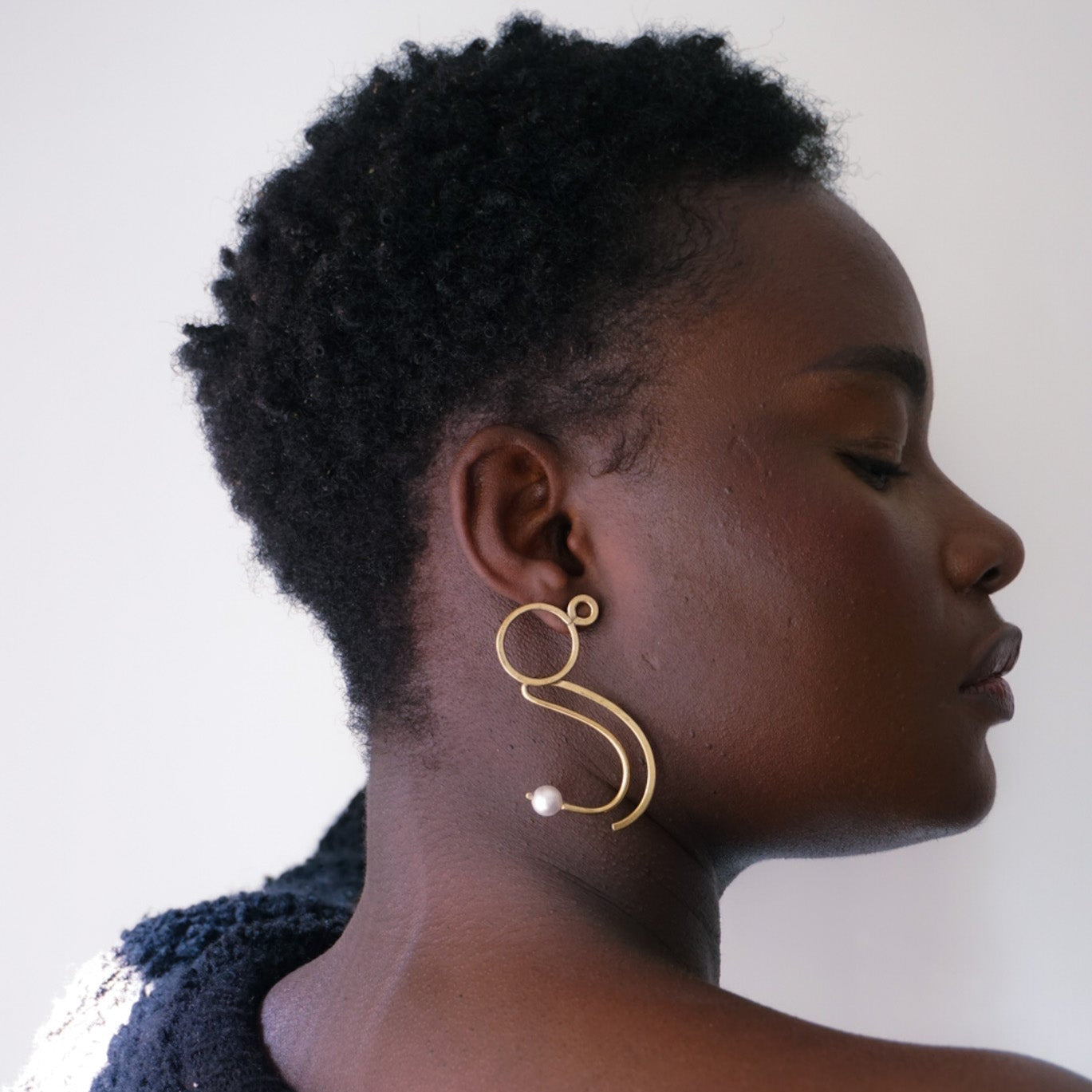 Boucles d’oreille C – Courage