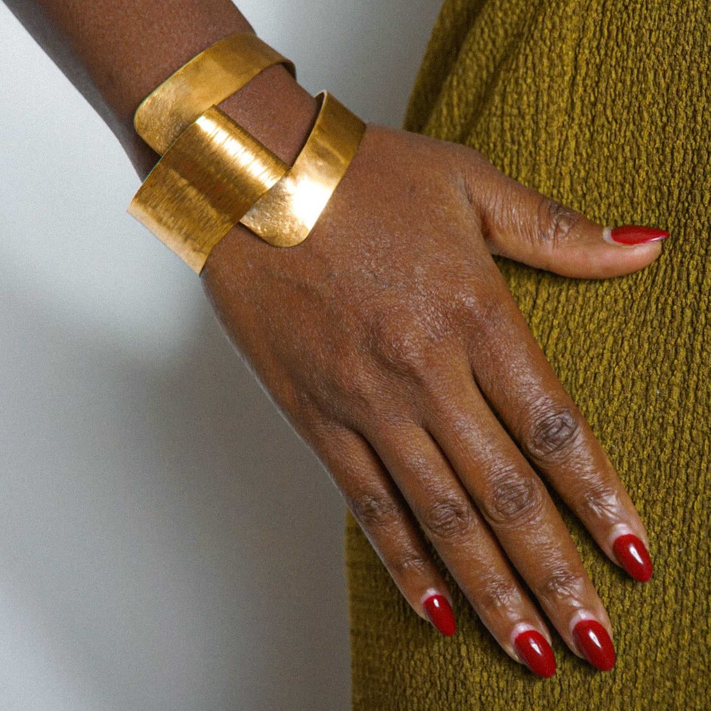 Bracelet manchette en Bronze Trace