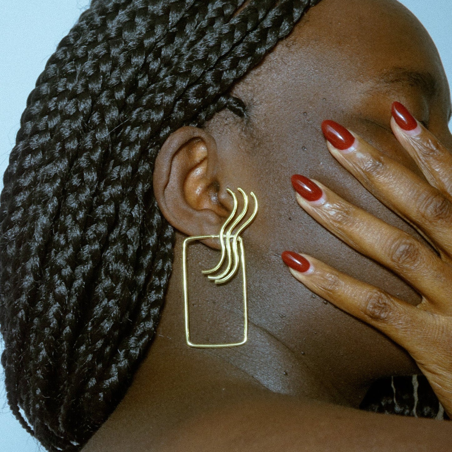 Boucle d’oreille T – Trace